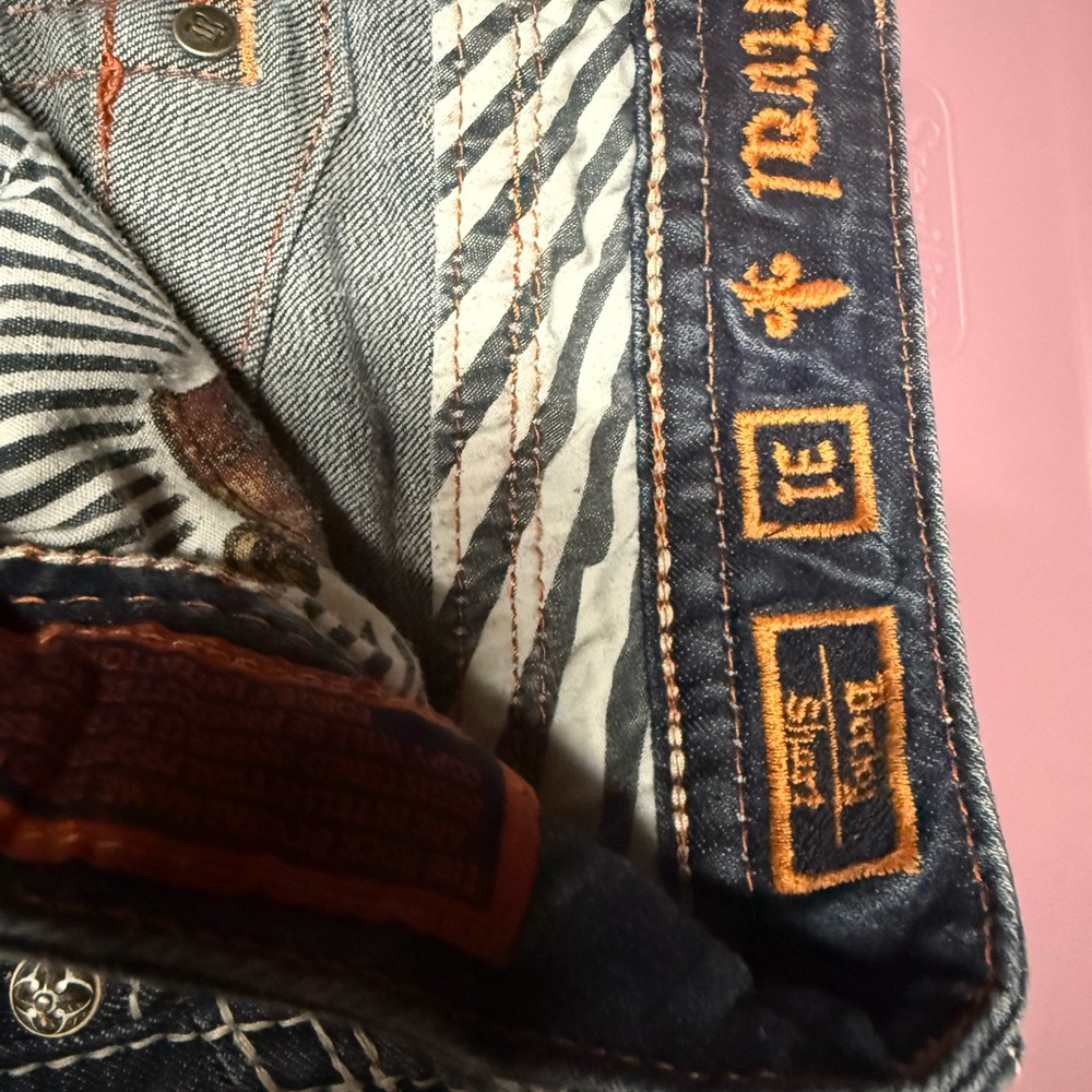 Rock Revival Shorts - Picture 3 of 3